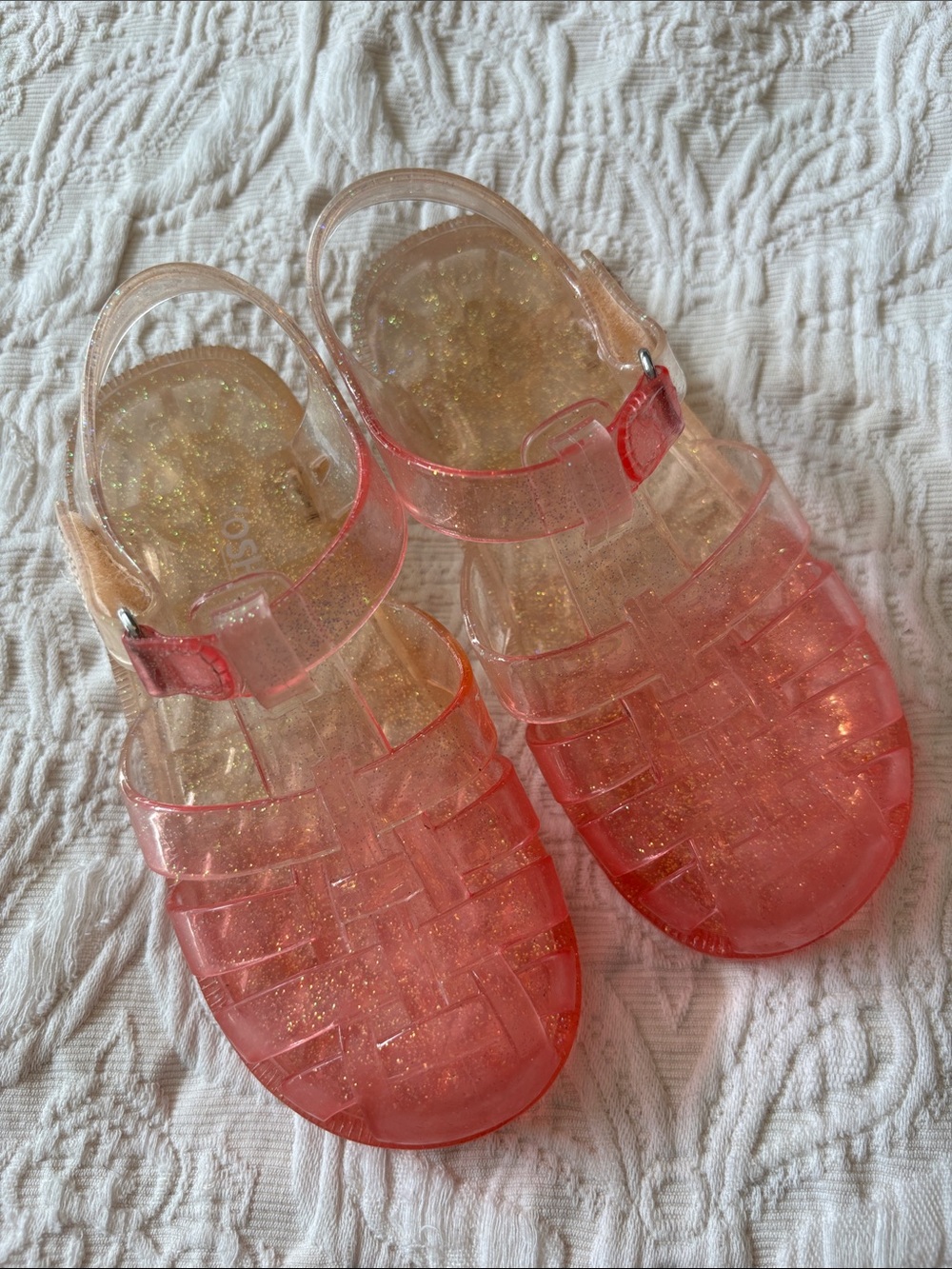 🌺 OSHKOSH JELLY SANDALS!